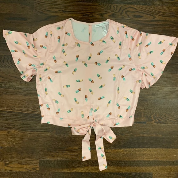 🎉HOST PICK English Factory Pineapple-Print Top - Picture 4 of 7